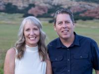 Hawaii Fluid Art Brings Unique Art Experiences to Castle Rock, Colorado